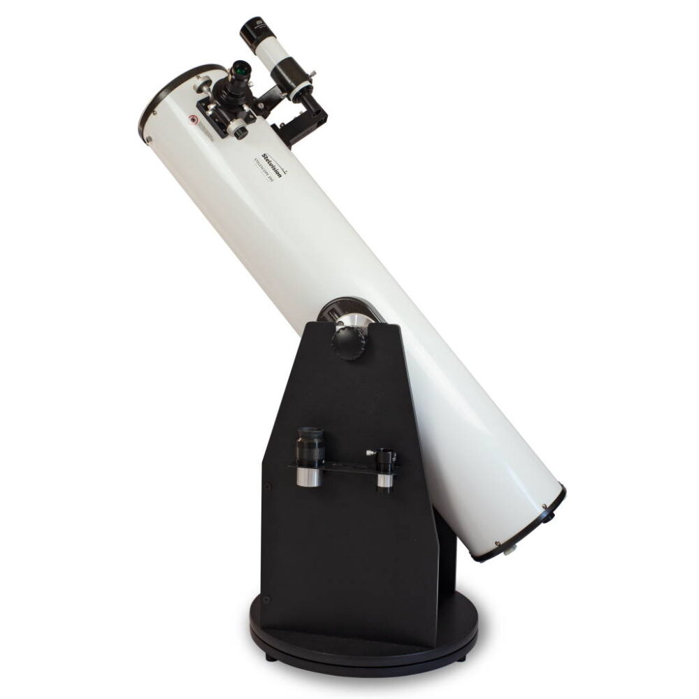Photo du Stelescope 200, un télescope Dobson de 200 mm