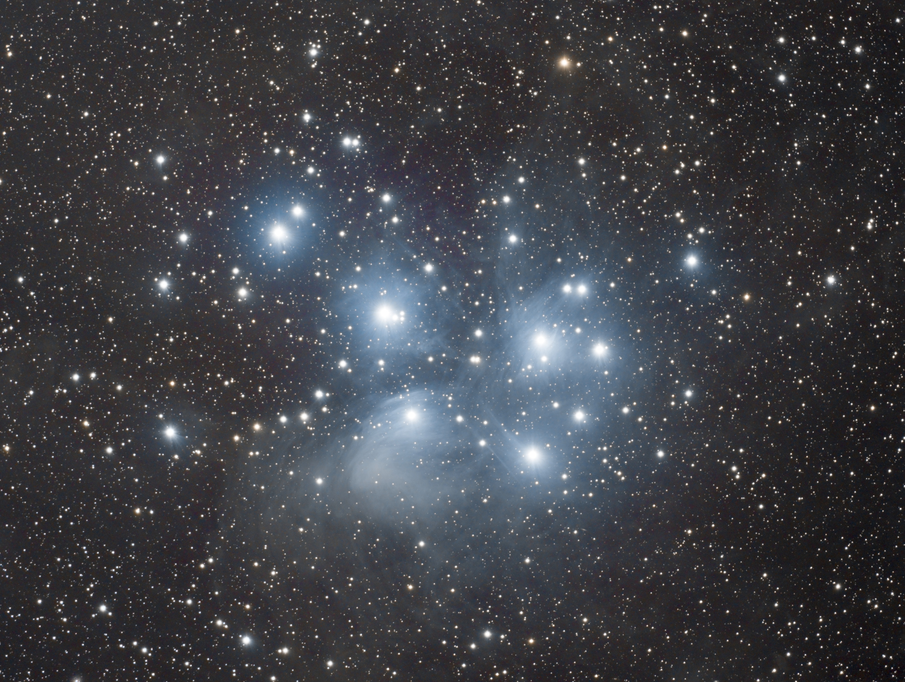M45, l'amas des Pléiades