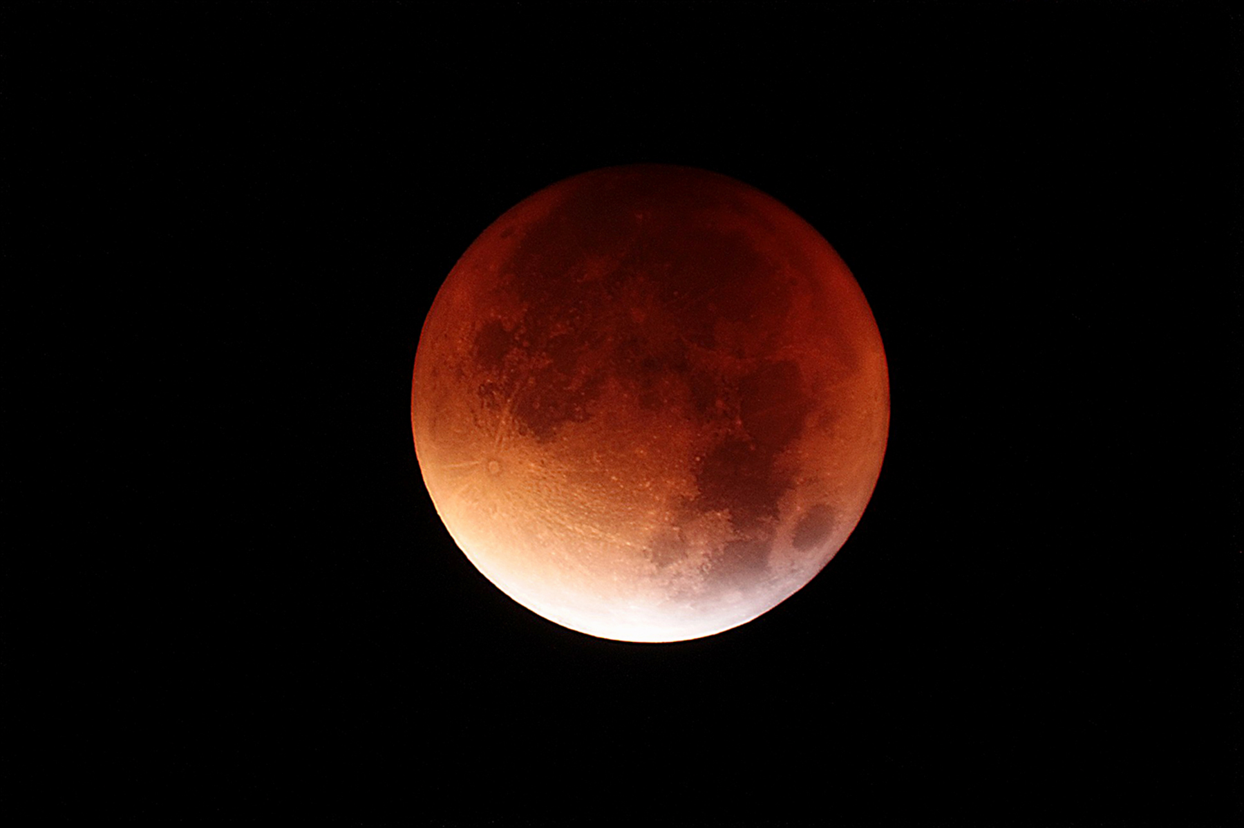 Eclipse de Lune du 28 septembre 2015 - Saône et Loire