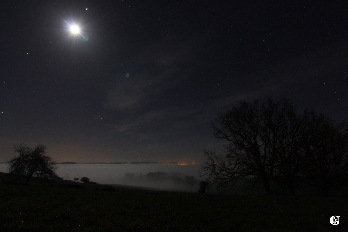Brouillard et Lune sur la vallée du Gers
