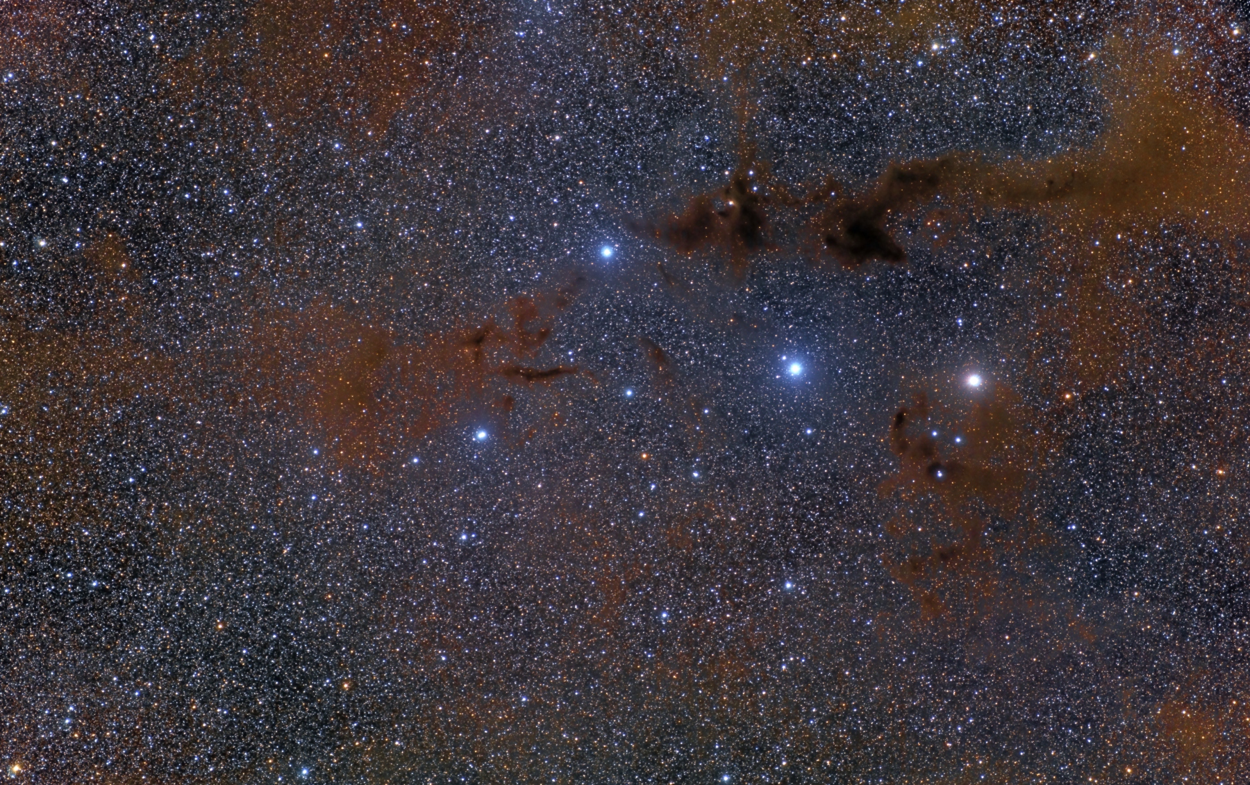Barnard 228 -  Constellation du Loup
