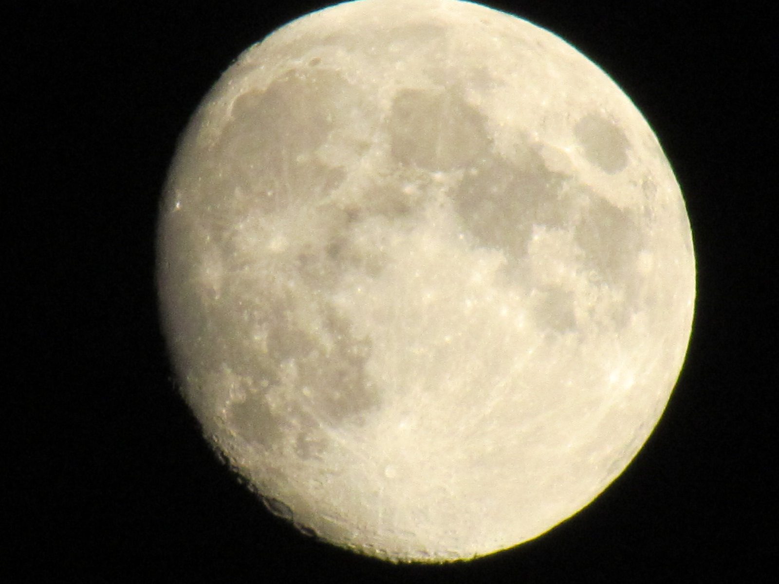 pleine lune le 16 10 2013 à19h48